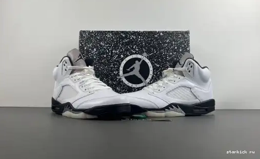  DD0587-110 Retro DD0587-110 Jordan Black